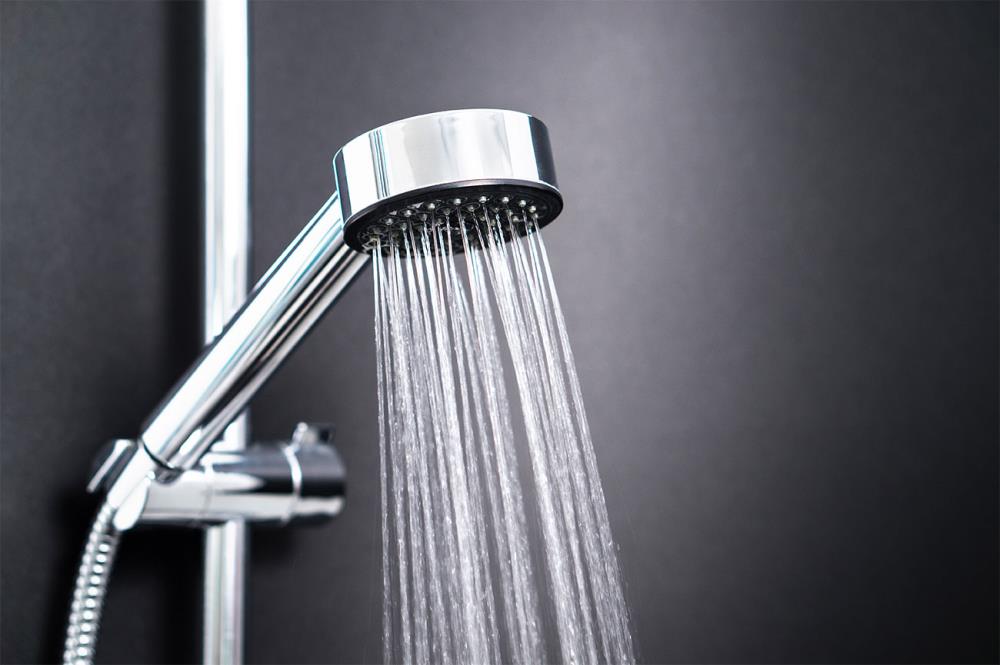 Come si pulisce il filtro del doccino e del soffione della doccia di cui  non conosci l'esistenza