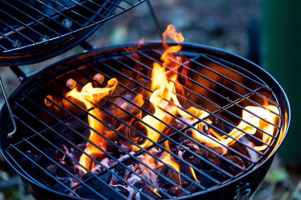 Come pulire la griglia del barbecue: prodotti da usare